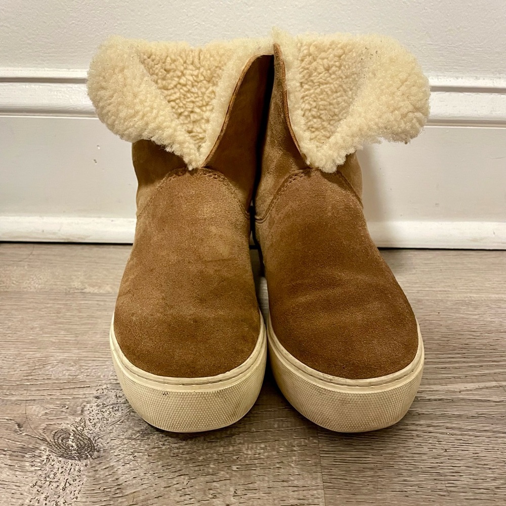 UGG Brown Ankle Boots with Cream Lining